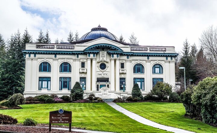 South Bend, WA, Courthouse